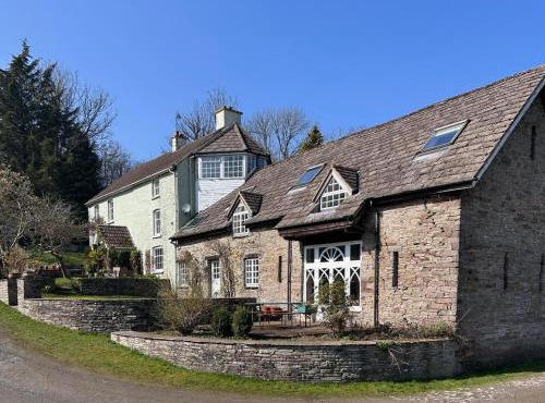 6 Bed in Llanfilo oc-e30630