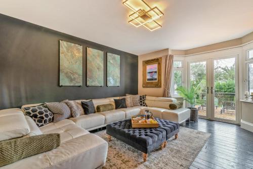 6 Bed in Worthing oc-w31944