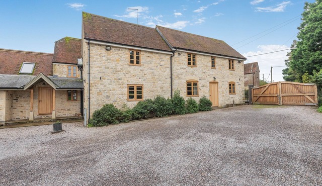 6 bedroom accommodation in Marnhull, near Shaftesbury