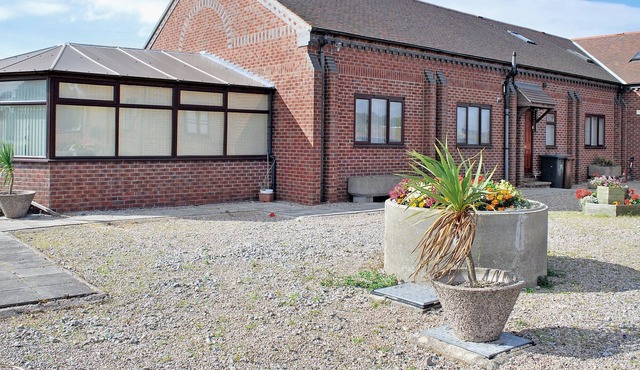 6 bedroom accommodation in Stenson, near Derby