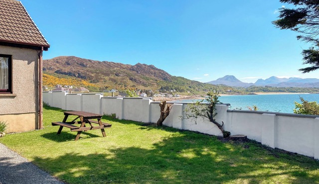 6 bedroom accommodation in Gairloch