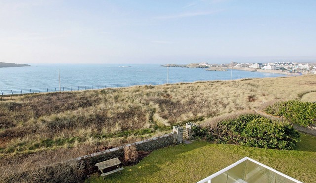 6 bedroom accommodation in Trearddur Bay, Anglesey