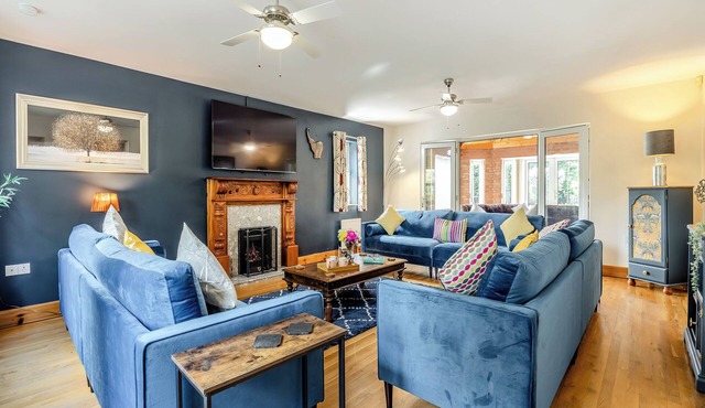 6 bedroom accommodation in Orby, near Skegness