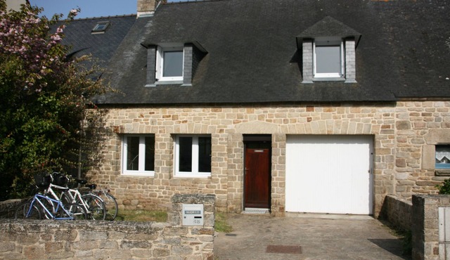 6-bedroom family home 300m from the beach, near the port of Crouesty