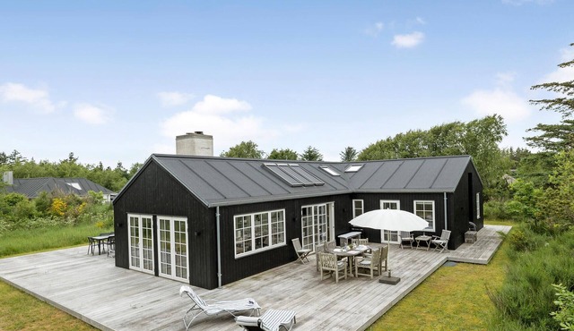 6 bedroom nice home in Fjerritslev