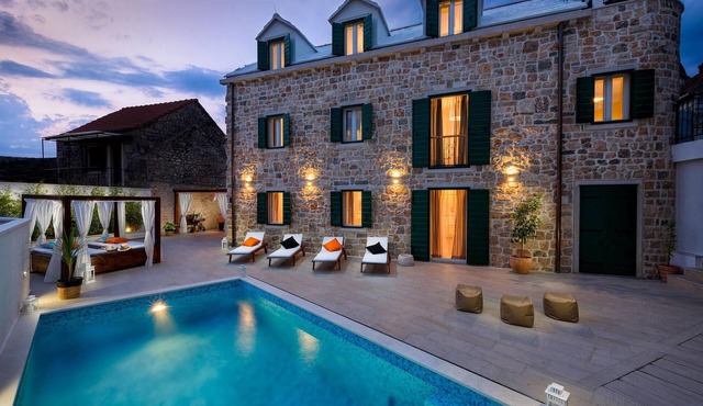 6 bedroom stunning home in Donji Humac