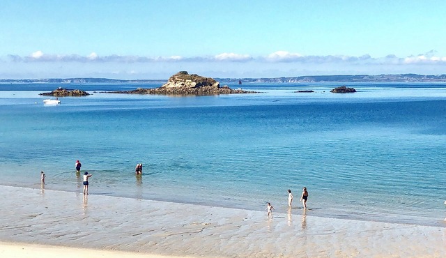 6 Bedroom Villa in Douarnenez