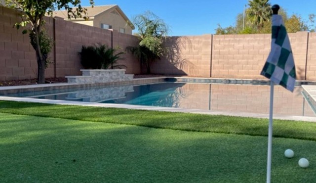 6 bedroom with heated pool, theatre and game room