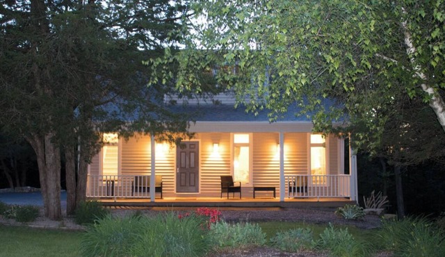 6 Bedrooms/5.5 Bath/Sauna/HotTub/Resort access/Entire home/Galena