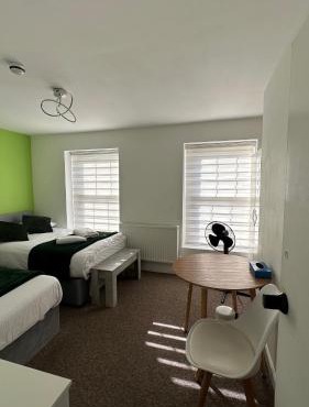 6 Bedrooms Entire Property in Central London