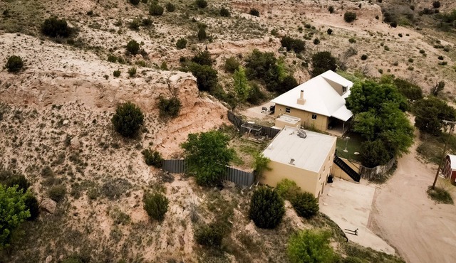 6-bedrooms, game room, incredible views, on 10 acres between Amarillo and Canyon