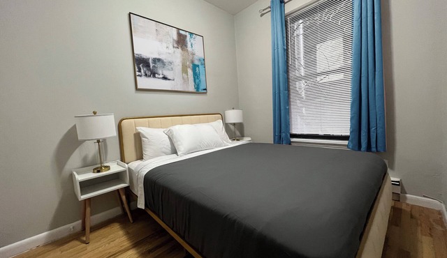 6 Beds UWS Steps from Museum/Central Park