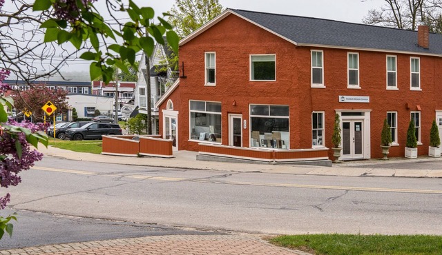 6 Bells: Harbor Springs Lodging for the Discerning Traveler