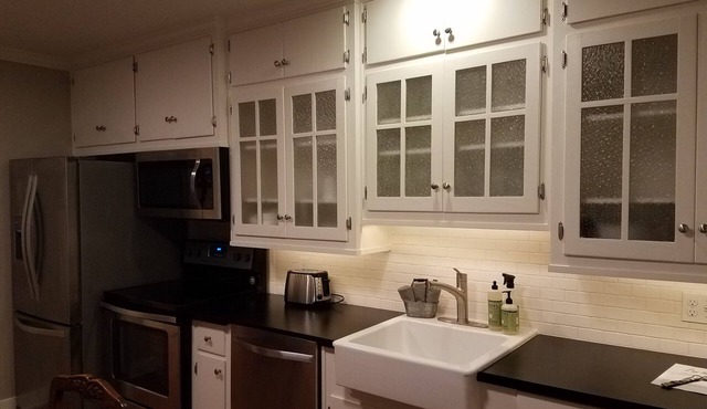 6 Blocks from Downtown Main Street- Great for Families & Girls Weekend