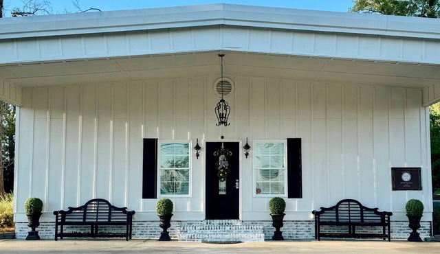 6-BR in Sylvester, GA - Southern Charm Meets Spacious Comfort