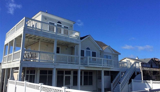 6 BR OCEAN VIEW - PRIVATE POOL & HOT TUB; FREE LINENS; POOL TABLE; SLEEPS 12