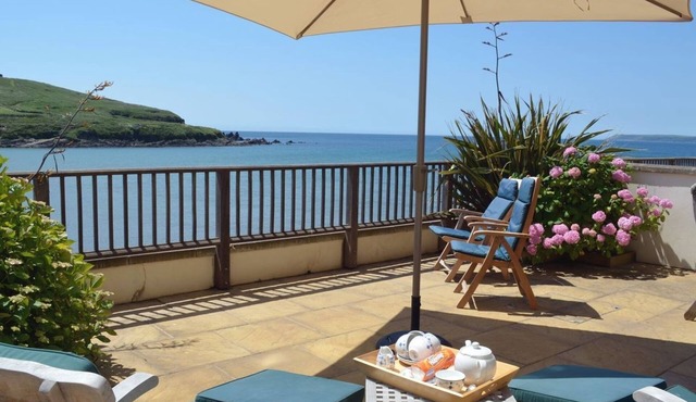 6 BURGH ISLAND, pet friendly, with pool in Bigbury-On-Sea