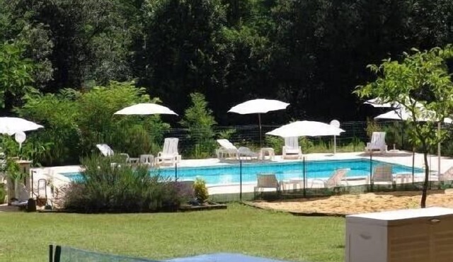 6 CHARACTER GITES 55M² + SWIMMING POOL - NEAR SARLAT - PERIGORD NOIR