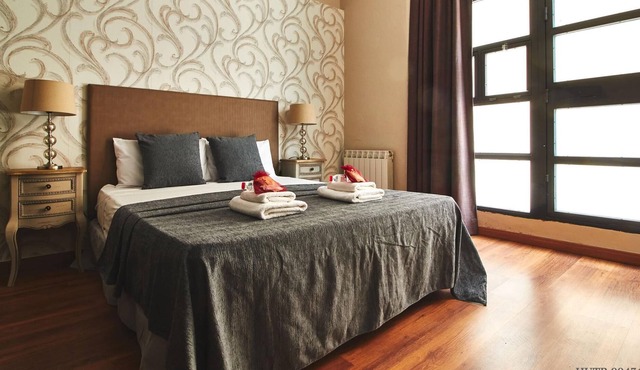 6. Loft Grassot Apartment