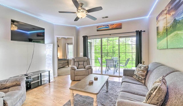 6 Mi to Branson Strip! Dog-Friendly Golf Condo
