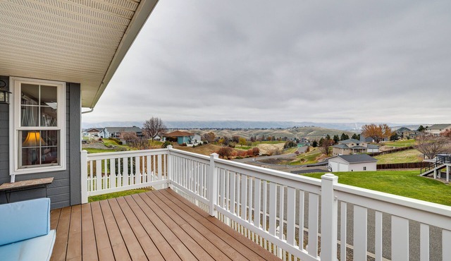 6 Mi to Dtwn Lewiston: Quiet Home w/Views