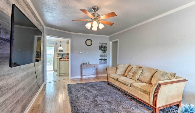 6 Mi to Fort Hood: Killeen Home w/Yard & Patio