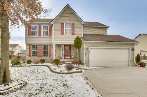 6 Mi to Rickenbacker Airport! Columbus Area Home