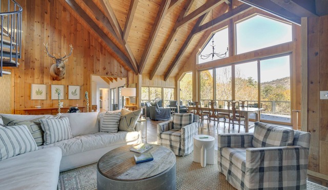 6 Mi to Sapphire Resort! Mtn-View Cashiers Home