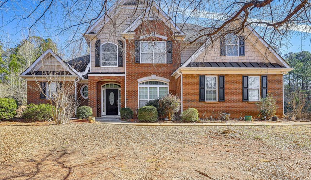 6 Mi to Southern Belle Farm: Home w/Patio!