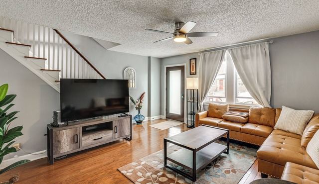 6 Mi to Stadiums! Walkable Philly Gem w/Patio