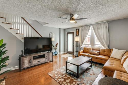6 Mi to Stadiums! Walkable Philly Gem with Patio