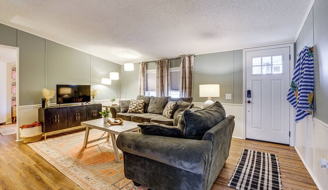 6 Mi to State Harbor! Stylish Port Austin Home