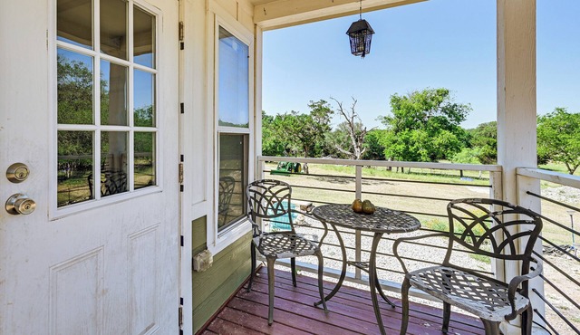 6 Mi to Topsey Exotic Ranch: Retreat on 12 Acres!