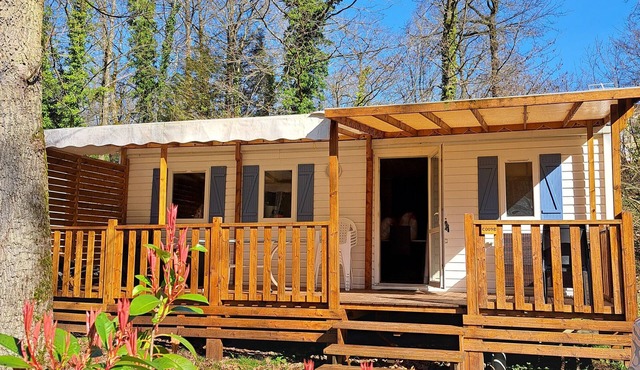 6-person air-conditioned mobile home in a 23-hectare 3* campsite in the heart of nature