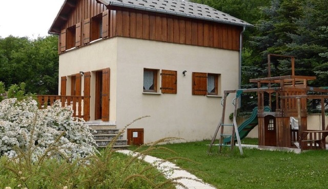 6-person chalet in the heart of Champsaur