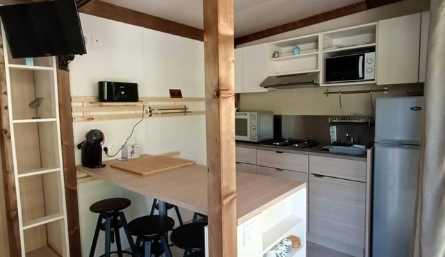 6-person chalet 20 minutes from Contis Plage