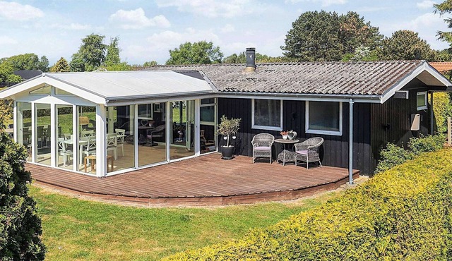 6 person holiday home in Karrebæksminde