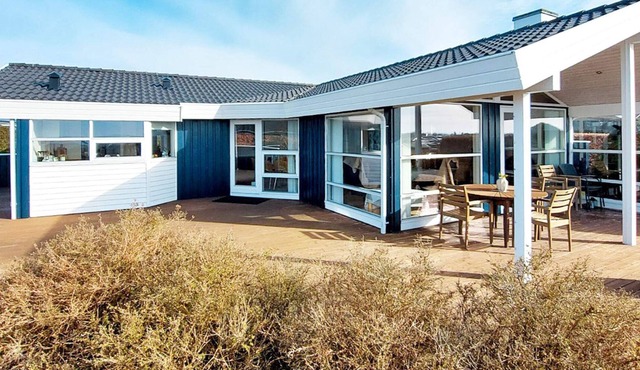 6 person holiday home in Karrebæksminde