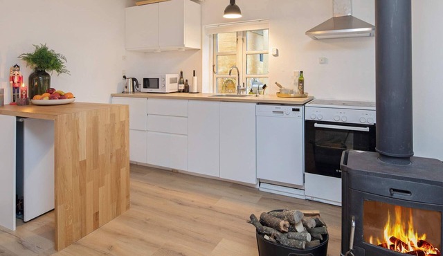 6 person holiday home in Store Heddinge