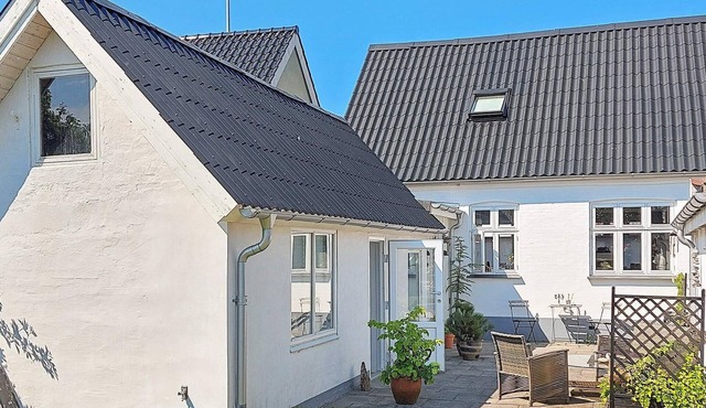 6 person holiday home in Frederikshavn-By Traum