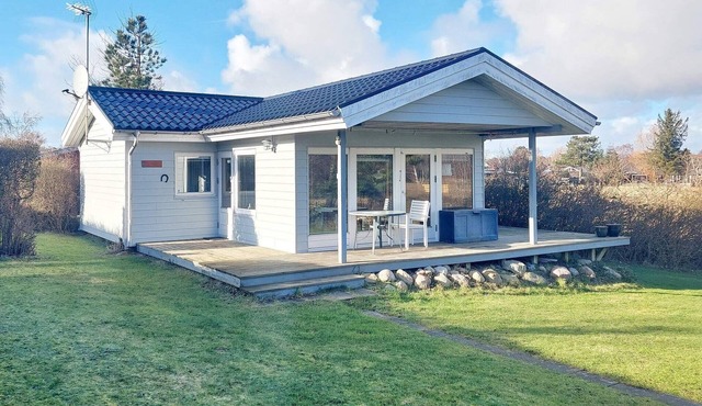 6 person holiday home in Karrebæksminde-By Traum