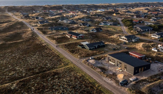 6 person holiday home in Hvide Sande