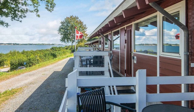 6 person holiday home in Aabenraa