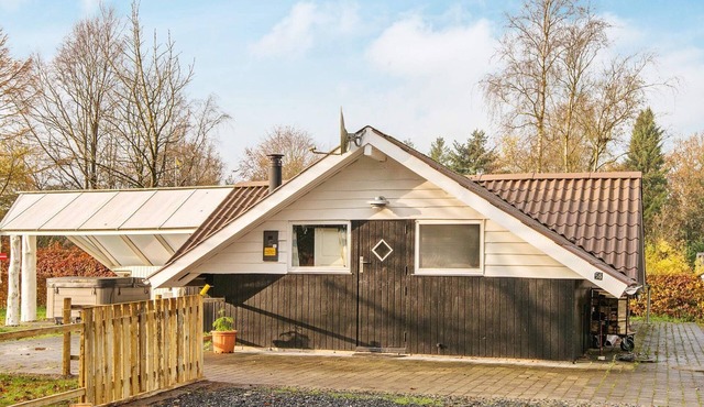 6 person holiday home in Ansager