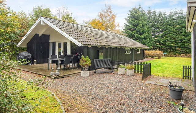 6 person holiday home in Ansager-By Traum