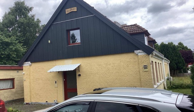 6 person holiday home in Bandholm