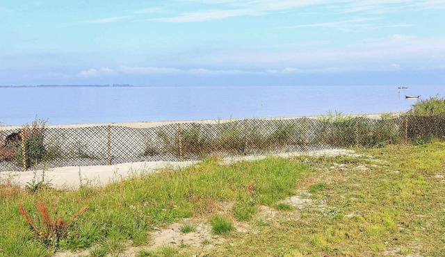 6 person holiday home in Bandholm