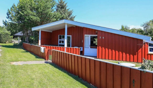 6 person holiday home in Bindslev-By Traum