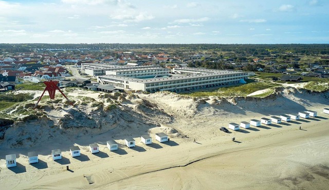 6 person holiday home on a holiday park in Blokhus