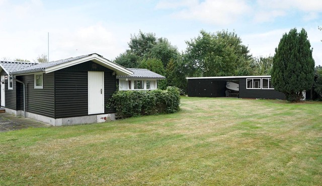 6 person holiday home in Dannemare-By Traum